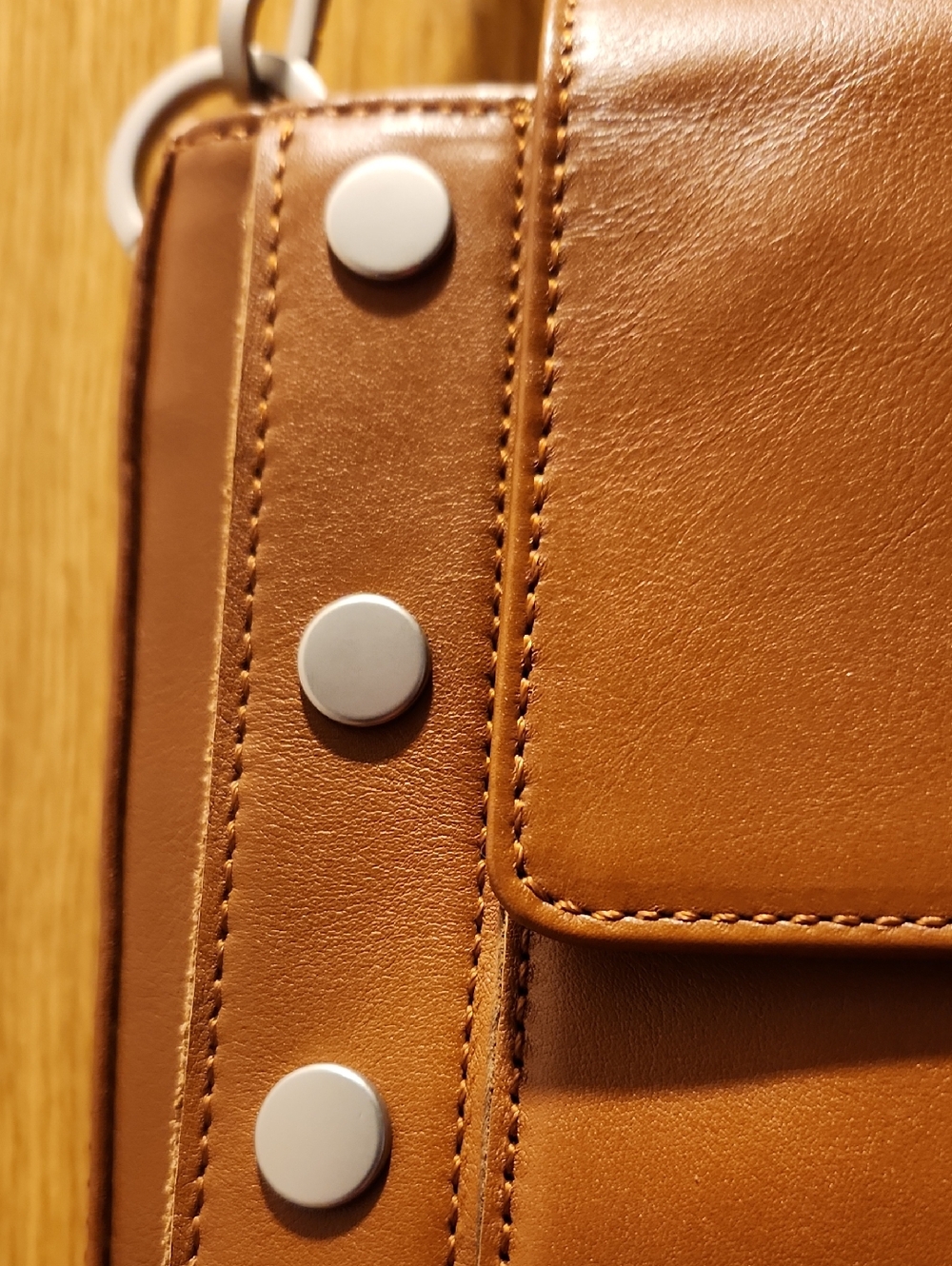 NWOT Vintage 2023 Hammitt Kayce Large Saddle Caffe Tan Leather Crossbody. FIRM! - Picture 3 of 14